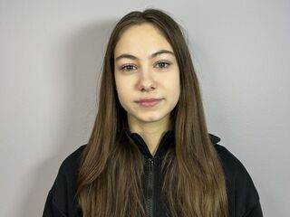 camwhore shaving pussy DorethaMadlock