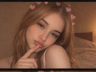 cam girl picture ElaraWinslow