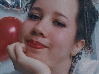 cam girl playing with dildo ElenaEleonor