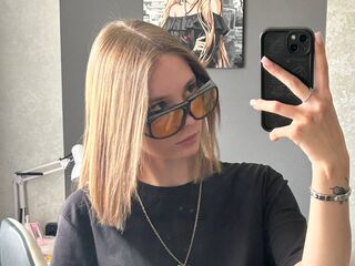 adultcam ElidaGonchoff