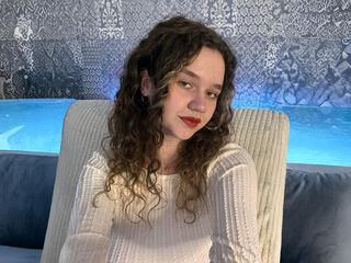adult livecam ElliaWesty