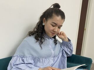 shaved pussy cam EllyJames