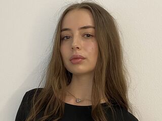 naughty cam girl picture EttaRaybourn