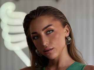 adult cam EvaMonroe