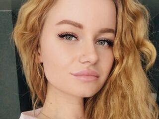 masturbating webcamgirl FaridaDos