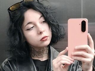 naked webcam girl picture GildaHudok