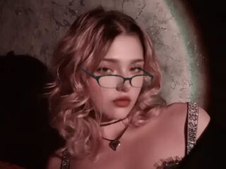 camwhore nude GlynisLathon