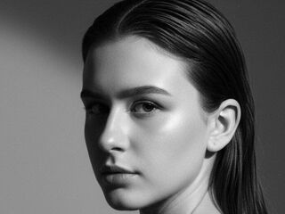 naked webcam girl HildaBarzey