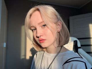 hot naked cam girl IleneDrones