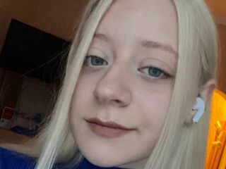 beautiful girl JoannieMaglioli