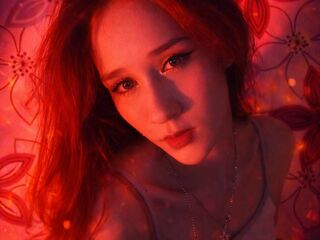 fingering camgirl JulieCusanelli