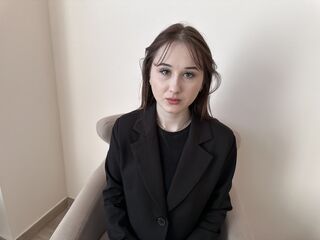 hot cam girl fingering pussy JulietVeis