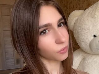 adult cam live KarieChuong