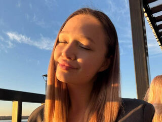 naked webcam girl picture KatharineDeakyne