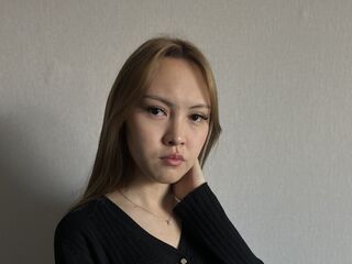 nude webcam KatrinaMogle