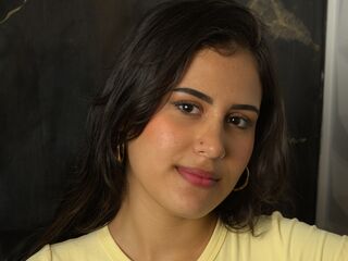 naked cam girl KeilyBennett