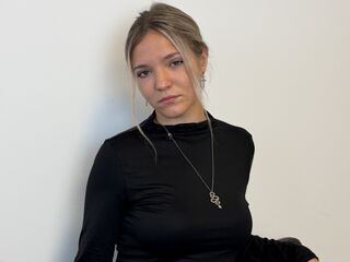 dity cam show KeiraTullier