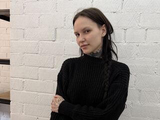 hot cam whore KeniaTucholski