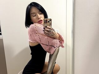 cam chatroom KiraNyx