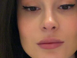 hot cam hooker KrystinTuchman