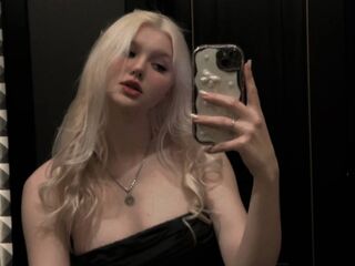 cam slut chat room LashayBernon