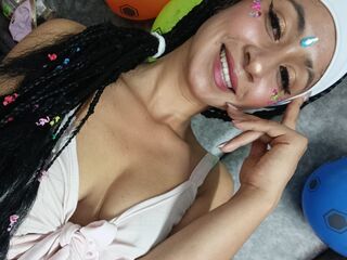 camwhore masturbating with sextoy LauSanders