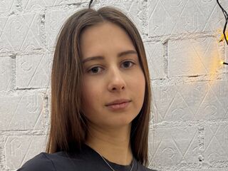 naughty chatroom LaurynTinkle