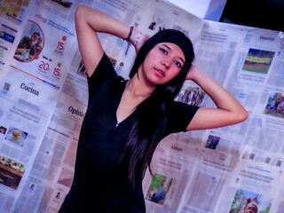 camwhore live LayraNoir