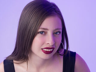 bedroom live webcam LennaPhillips