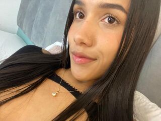 hot strip tease cam LexiiMonroe