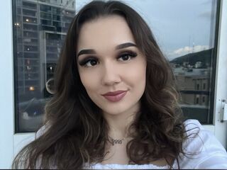 camgirl fingering bald pussy LiaBright