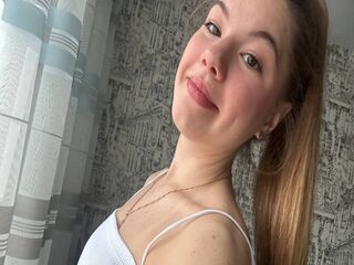 cam girl masturbating LikaMoriss