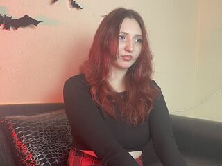 adult cam sex LindaMarrier