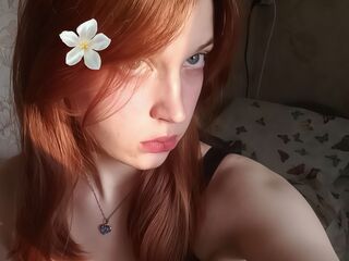camgirl chat room LisaRabbit