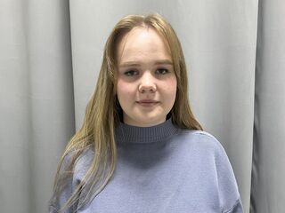 free webcam chatroom LisaSchmidt