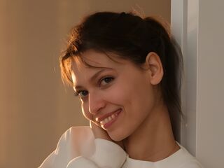 erotic cam video LivelyLaurie