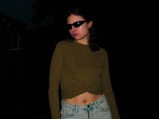 naked girl with webcam fingering LolaAspis