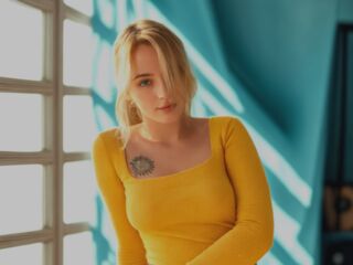 cam girl chat room LornaCatts