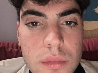 live porn cam LucaRovet