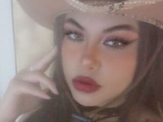 live chat room LucianaRous