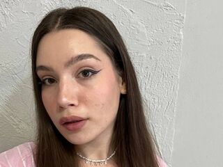 live webcam LynnLee