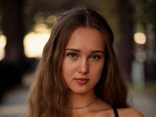 chatrubate cam girl MabelleWahn