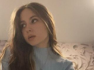 naked webcam girl photo MalissaHans