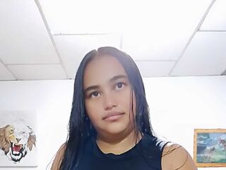 free live show MaloryGarcia