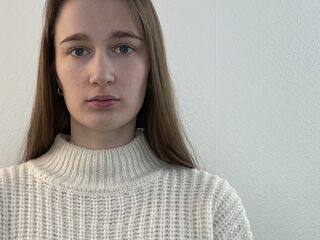 spy webcam MarcelineLeja