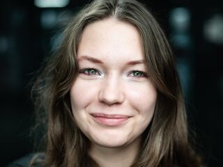 chat room live show MargertSpinoza