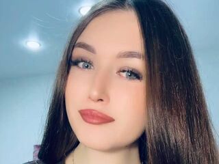 girl fingering pussy MargotAniston