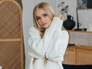 bedroom webcam MariaNealson