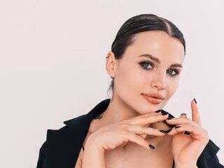 camgirl masturbating with vibrator MarianMur