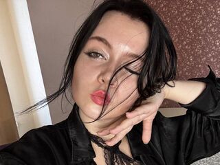 nude camgirl picture MariselaBlomme